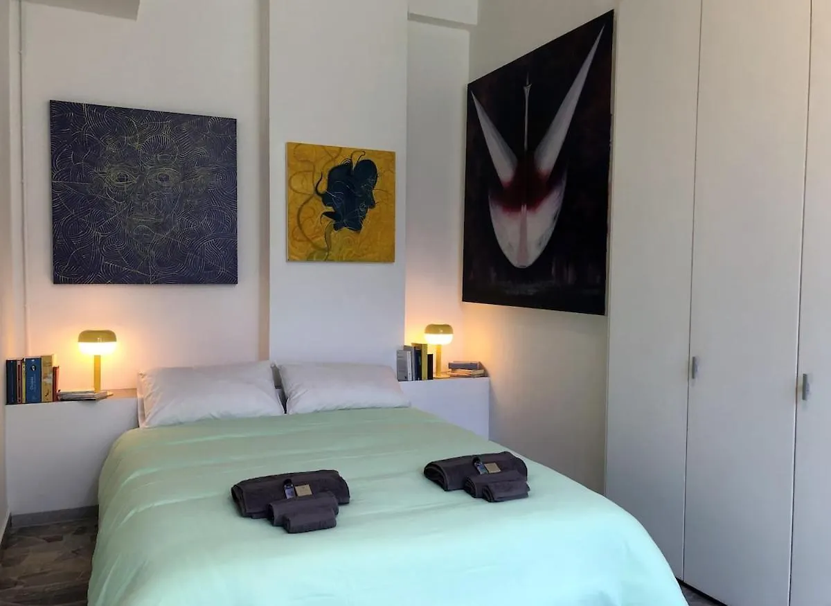 Artistic And Spacious Loft - 3 Min From The Metro Mediolan Włochy