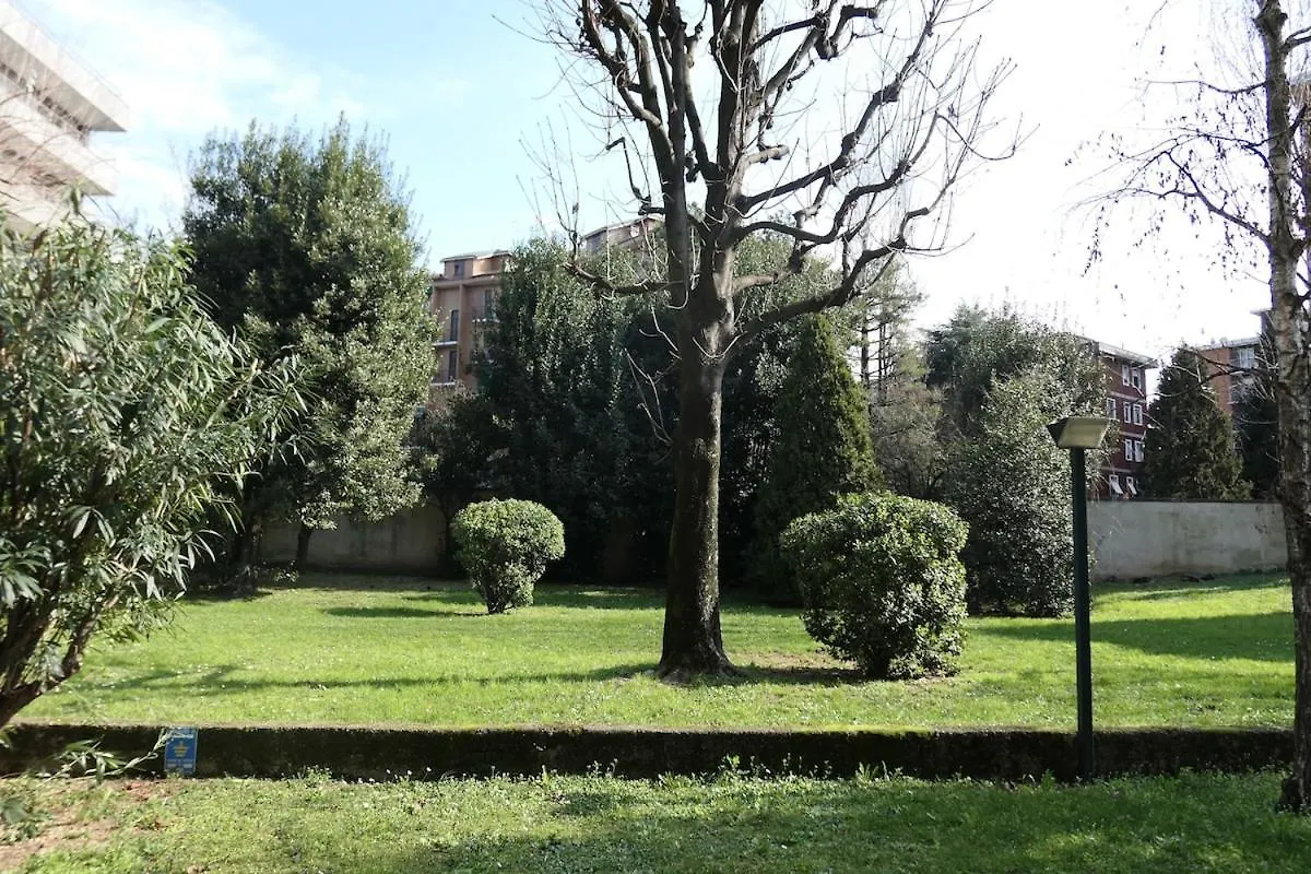 Artistic And Spacious Loft - 3 Min From The Metro Milan Apartment