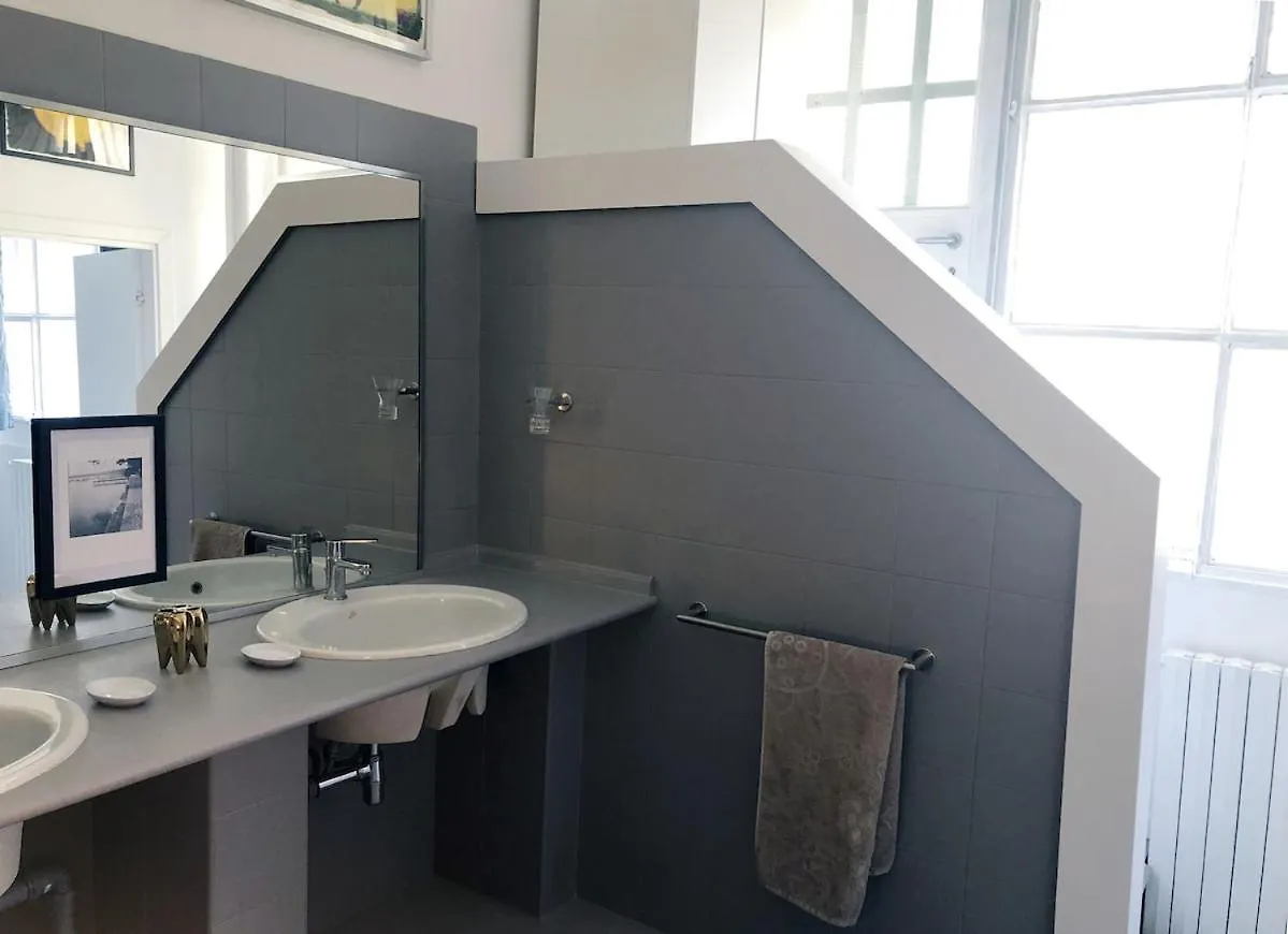 Apartment Artistic And Spacious Loft - 3 Min From The Metro Milan Italy